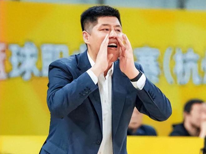 山西男篮不敌广厦，潘江赛后揭秘输球原因，说得很实在