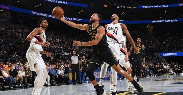 库里：对手又高又能射 我们打得很好可惜差了一点