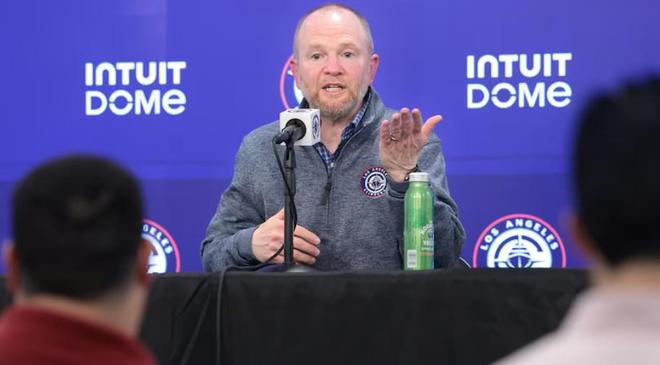 TA记者：尽管让保罗离队，但快船经理职位稳固且即将续约