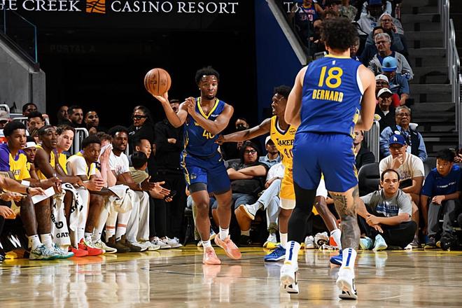 惨败中为数不多的亮点，勇士可以考虑签下这位能力全面的落选秀？