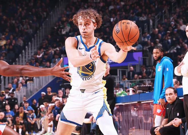 狂轰13连胜！雷霆完爆勇士，小库里首秀惊艳！我认清了5个事实