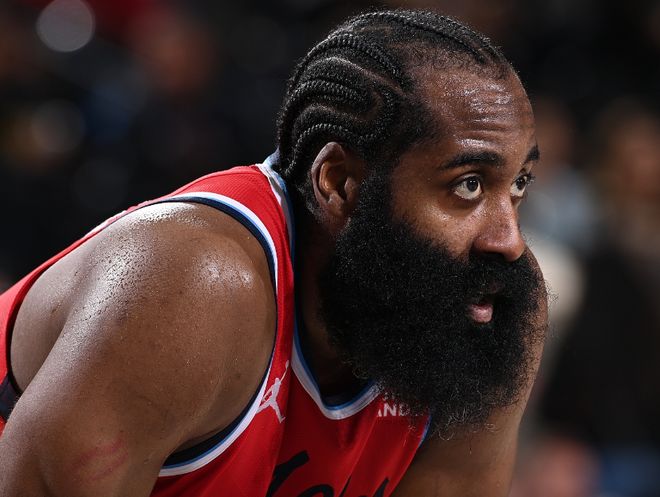 快船118-135湖人遭四坏消息！祖巴茨小卡无作用，球队氛围成隐患