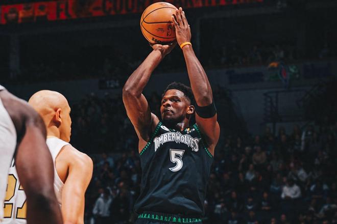 狂轰39分对飙41+6+7！华子终结0胜7负欺软怕硬表现你真的需要哈登