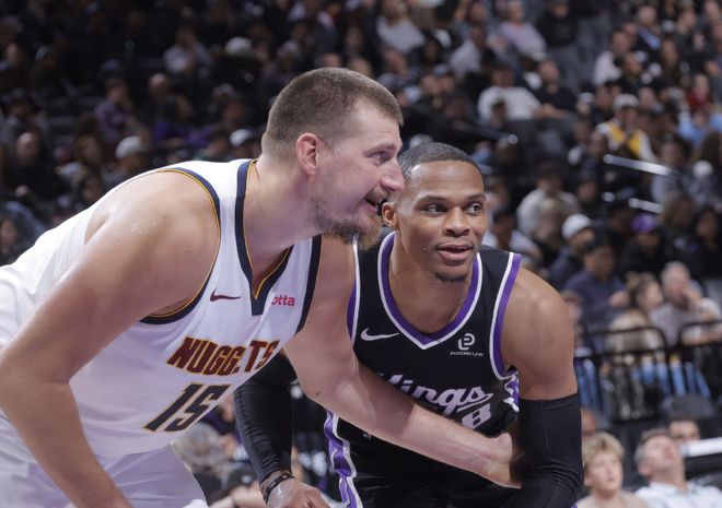 场均16分8板7助，球队摆烂但我不摆！可这么打，你离退役也不远了