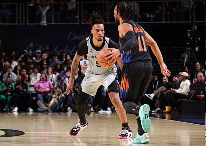 尼克斯末节轰17-6攻击波逆转夺冠！全场59个篮板 内线压制马刺