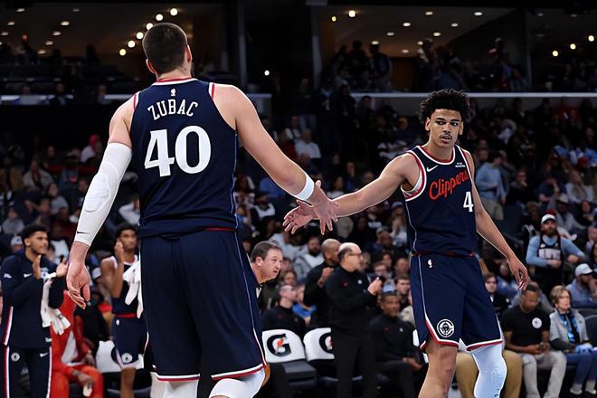 存在感太低了！球队战绩如此糟糕，快船锋线新秀更应该主动一些？