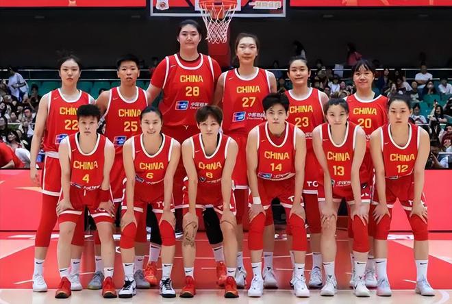 首个支持李梦的女篮队友出现了，公开发话，李梦5字回应耐人寻味