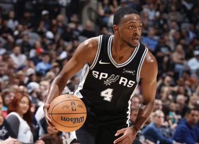 有毒！复出秒伤停！双杀快船！他41分空砍！