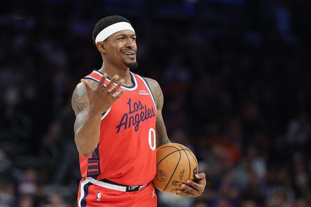 NBA|比尔对不起高薪 面对老东家表现糟糕
