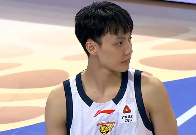 奎因准三双,广东轻取广州!萨姆纳伤情出炉,杜锋朱芳雨松口气