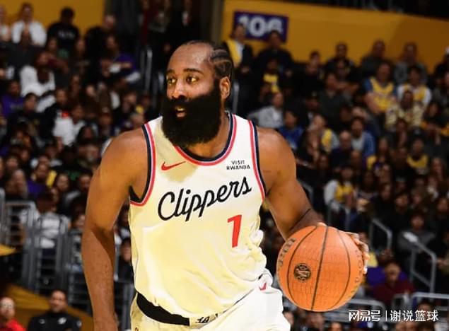 快船已军心涣散?哈登表现虎头蛇尾,残阵对手靠两小将翻盘