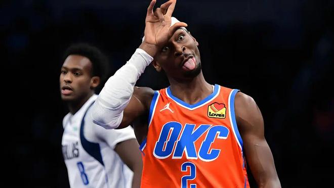 牛X！文班复出！干翻雷霆16连胜！9分钟11犯都能翻！...