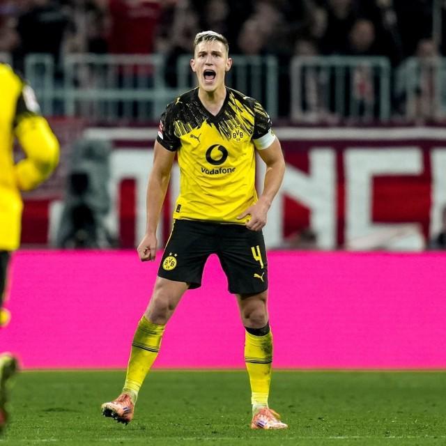 施洛特贝克缺乏速度,巴萨放弃求购