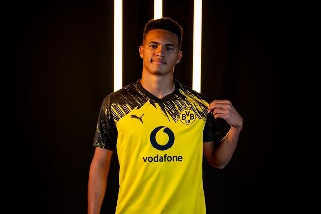 多特新援普拉特斯：我想成为最好的边后卫之一，想赢欧冠冠军