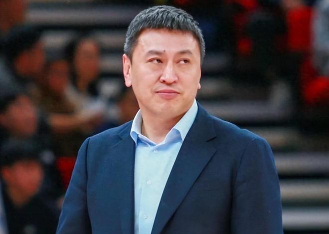 为何贝西洛维奇突然下课?媒曝已对球队失控,疑似遭球员逼宫