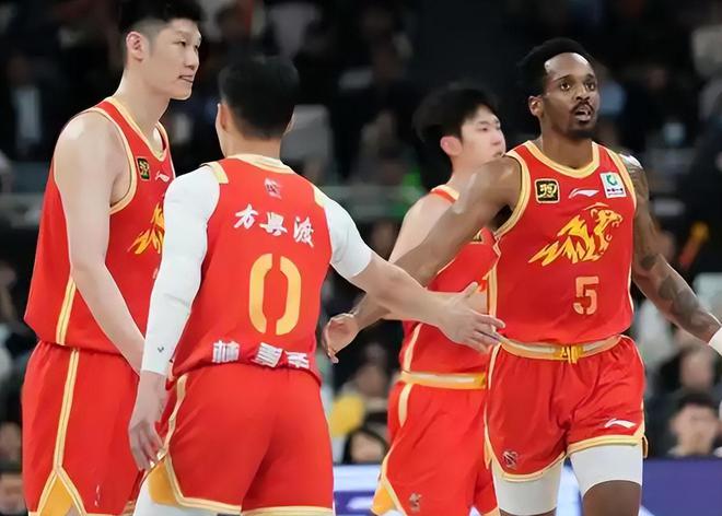 广厦VS北京G1前瞻：赵嘉仁曾凡博缺阵！广厦捍卫主场力争开门红
