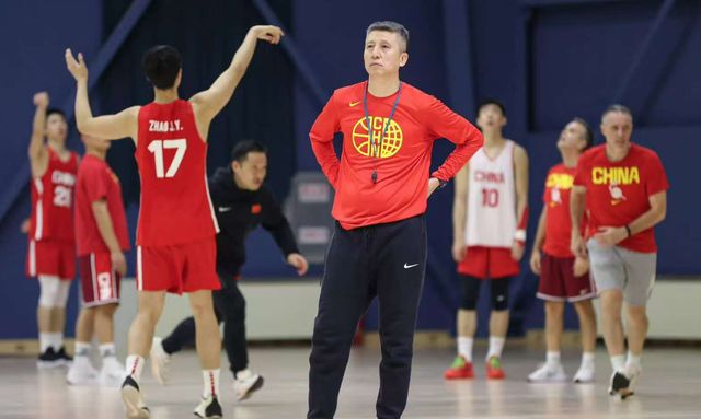 中国男篮拒绝爆冷！全力击败委内瑞拉，杨瀚森缺席，CCTV5直播