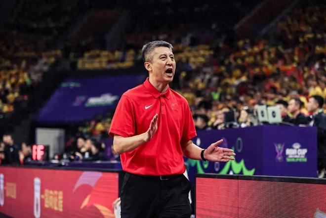 随着一场86-97爆冷！大反转，中国男篮对手“锁定”，保送4强