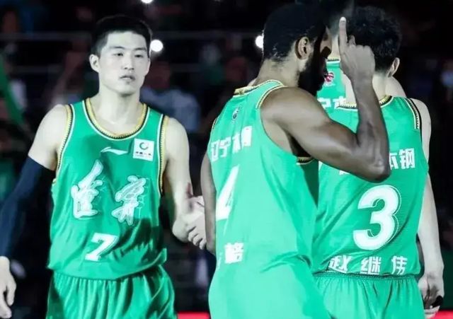 回辽宁就打不上球！失意神射第3次离开 还能翻身吗？