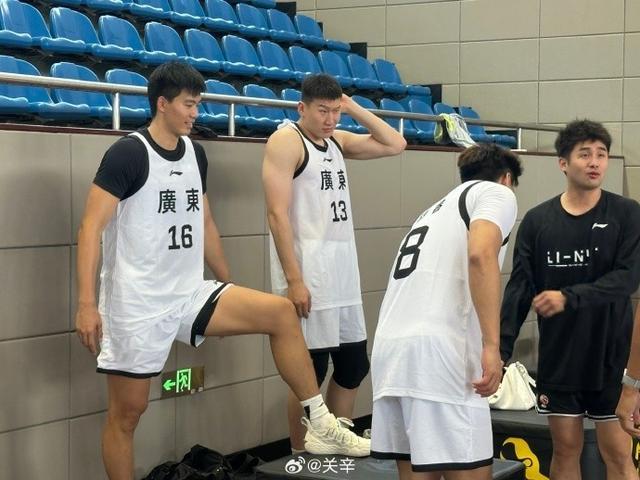 广东队记晒全运广东队备战情况：焦泊乔&李炎哲再聚首 二飞在列