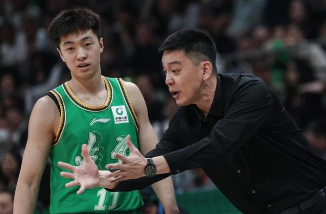 曝辽宁男篮和张峻豪、黄秋实解约，两人将会前往欧洲联赛打球！