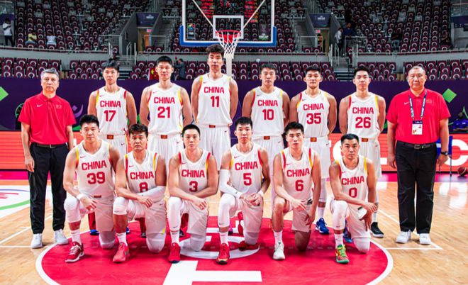 中国男篮险胜沙特！球员评价：4人高分 1人表现糟糕 郭士强遭质疑