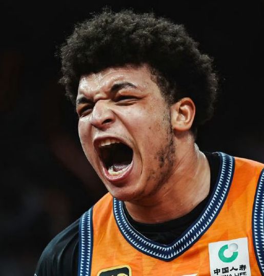 无缘回NBA！上海男篮百万美元年薪续约洛夫顿 最佳外援联手古德温