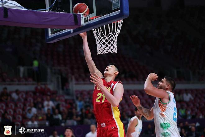 中国男篮亚洲杯场均投篮命中率52.6%暂居第一 力压澳大利亚&日本
