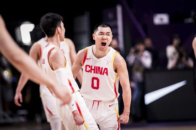 恭喜！中国男篮29岁国产贝弗利上线：郭士强妙手打造逆袭奇兵