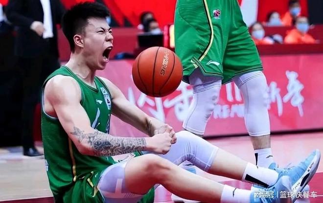 送走张镇麟后辽宁还有大动作？杨鸣再遭打击：又一国手恐被甩卖？