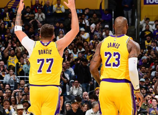 奥尼尔：湖人队还需要补充更多投篮能力，现在的NBA是三分球的联盟
