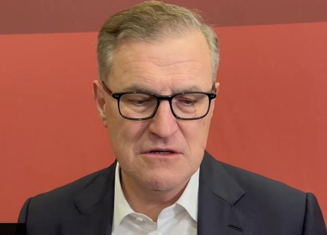 德雷森：在南看台燃放烟火的行为不可接受，部分球迷将被禁入