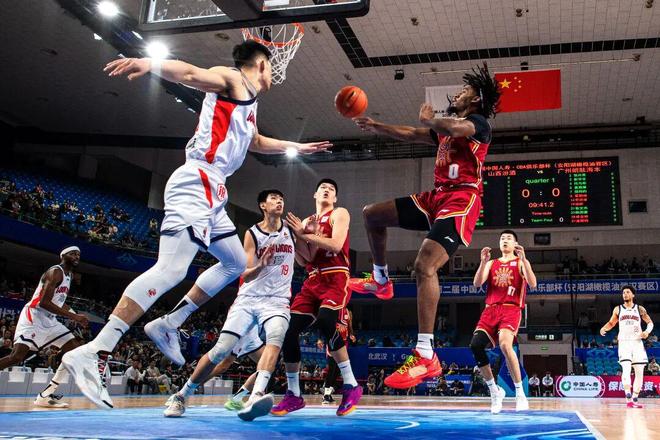 送徐杰、杨鸣签名球衣！“安阳湖橄榄油”携CBA大咖持续宠粉！