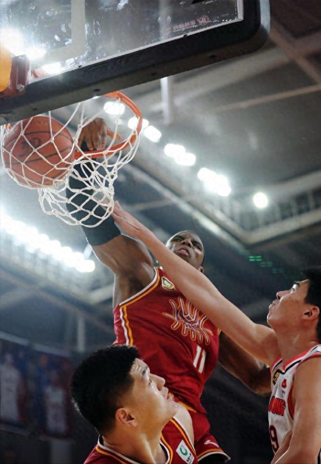 三位超级外援全部离队！CBA上赛季最大黑马，还能打进四强吗？