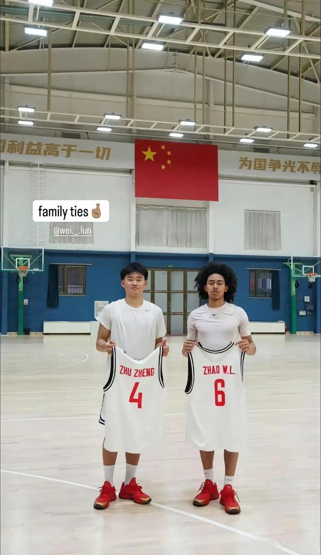 分析中国男篮各位置的人才储备，两年后的世界杯还需归化球员吗？